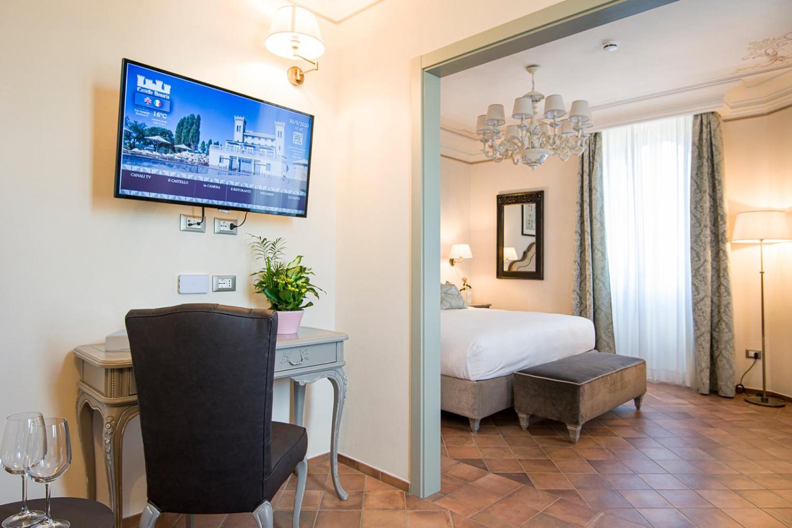 Castello Bonaria Wine & Spa Resort Campiglia Marittima Zewnętrze zdjęcie